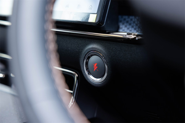 Toyota bZ3X 右軚版香港全球首賣 抵玩一換一早鳥價$229,600起