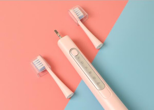 6 大熱賣電動牙刷比較 聲波 vs. 旋轉與微震邊種好？小米、Philips、Oral-B、Panasonic...