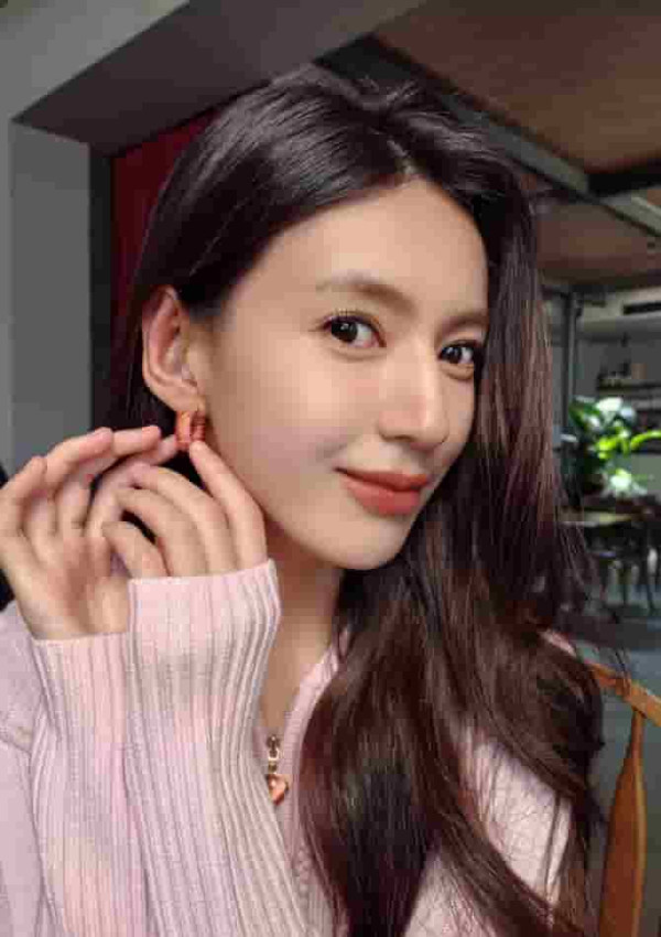 最平摺機 HUAWEI nova Flip S 登場 SGS 認證 120 萬次「摺極唔爛」入門價僅 ￥3,488