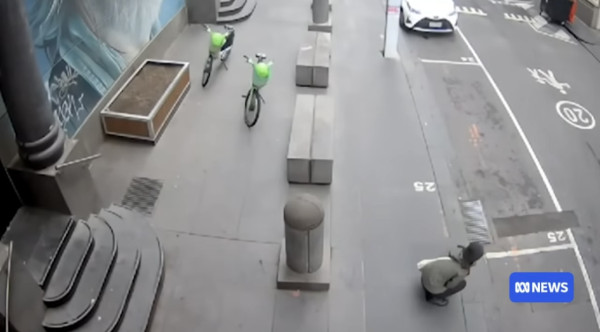 澳洲墨爾本發生隨機持刀襲擊案件（圖片： ABC News Australia）