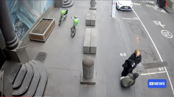 澳洲墨爾本發生隨機持刀襲擊案件（圖片： ABC News Australia）