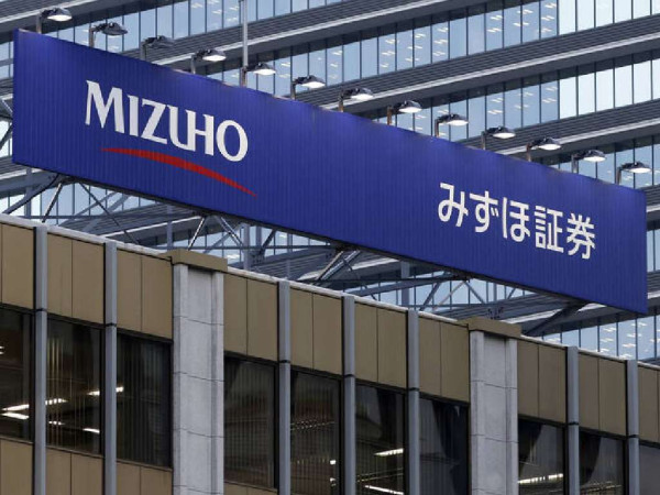 銷量不似預期？ 傳 Apple 計劃削減 iPhone Air 產量