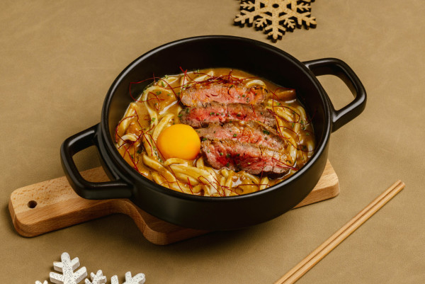 人氣和洋料理全新日式火炙丼飯登場  鴨腿栗子飯／A5和牛咖喱烏冬／送布袋