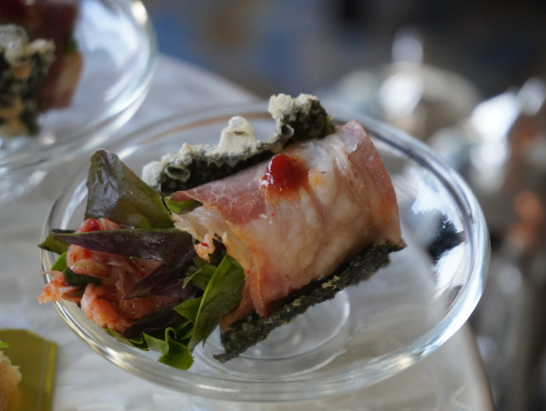 九龍香格里拉聯乘金政基藝術展 首推韓國主題下午茶 必試石鍋泡菜和牛飯球、白咖啡泥蛋糕、伊比利亞五花肉手卷