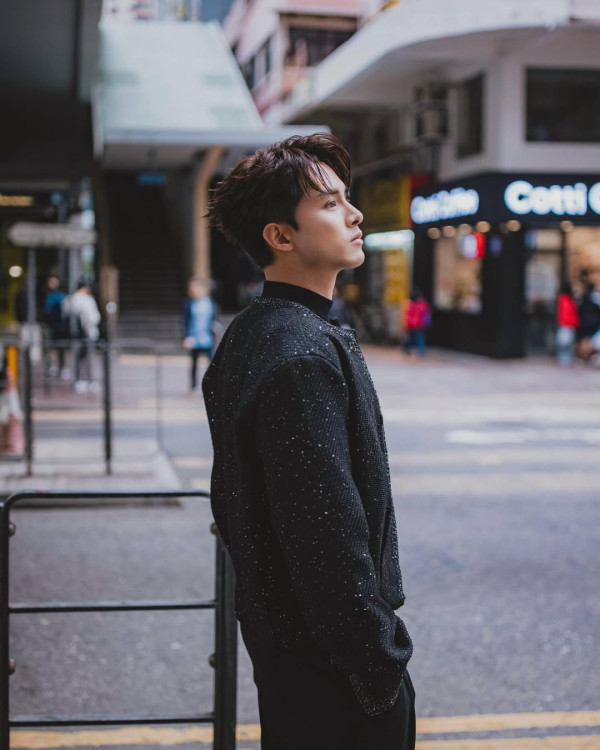 TVB上位小生預告婚期宣布明年結婚 未婚妻仍然搏殺工作！婚禮有一事最苦惱