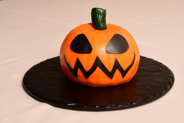 Luna Cake蛋糕買一送一優惠 北海道特濃牛乳卷/宇治焙茶雙層芝士蛋糕/麻糬熔岩芝士蛋糕 指定門市分店/網店專享