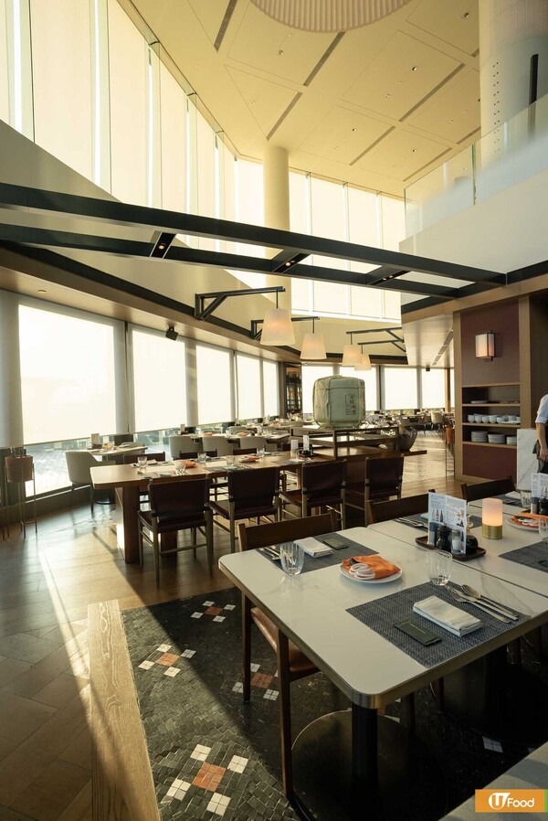 尖沙咀維港景酒店大閘蟹自助晚餐  清蒸江蘇蟹／蟹拼鵝肝／鮑魚花膠