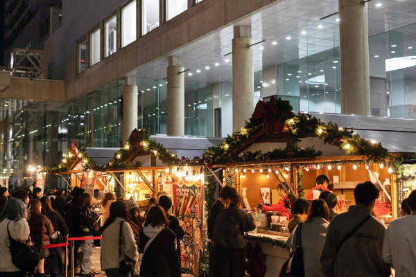 梅田 藍天大廈。圖片來源：Fashion Press