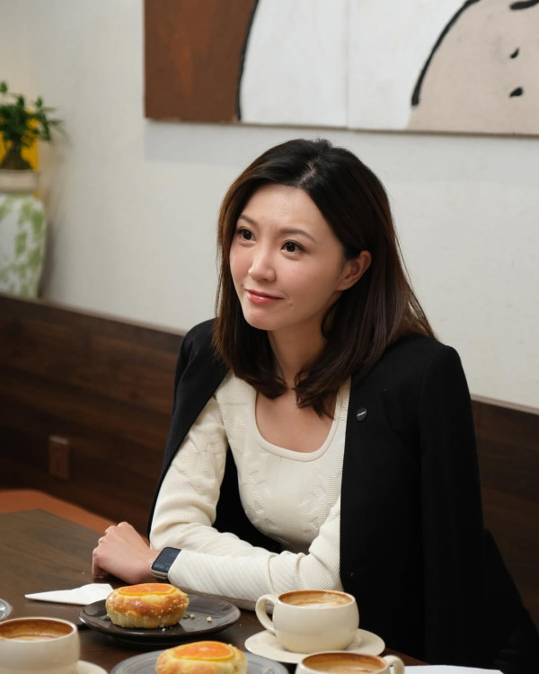 吳若希愛馬仕手袋珍藏亂咁塞超霸氣 曾豪使30萬買VIP限量款「藍盒子」