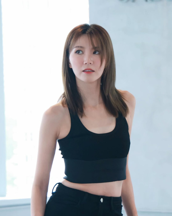 吳若希愛馬仕手袋珍藏亂咁塞超霸氣 曾豪使30萬買VIP限量款「藍盒子」