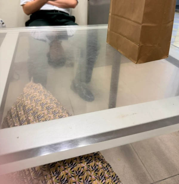 港人北上警世！小紅書女帶1類產品過關！遭香港海關重罰逾$5000：夠食50隻大閘蟹