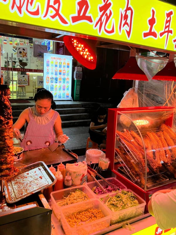 港人讚深圳夜市「正過台灣士林」？網民列3大致命缺點力勸：咪盲撐！