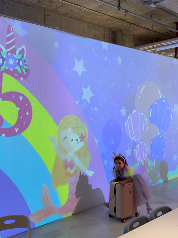 44歲TVB童顏人妻激罕公開囡囡近照 暴風長高少女味濃成潛力星二代