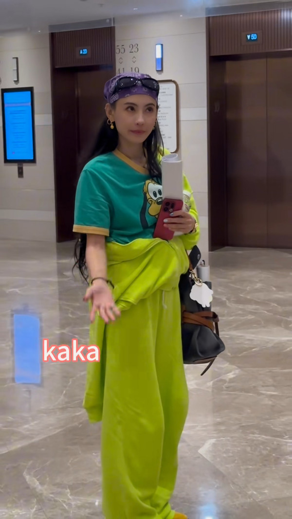 張栢芝驚見粉絲等足幾個鐘只見一面 私下舉動曝光真實人品惹狂讚：抵佢咁受歡迎