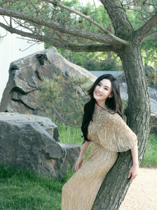 張栢芝驚見粉絲等足幾個鐘只見一面 私下舉動曝光真實人品惹狂讚：抵佢咁受歡迎