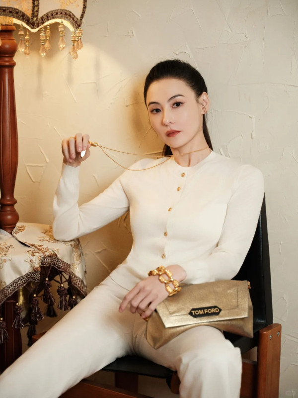 張栢芝驚見粉絲等足幾個鐘只見一面 私下舉動曝光真實人品惹狂讚：抵佢咁受歡迎