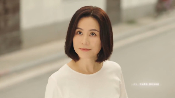 宣萱30年前質問TVB高層舊片被翻炒 9字回應當年大膽舉動獲激讚好勇