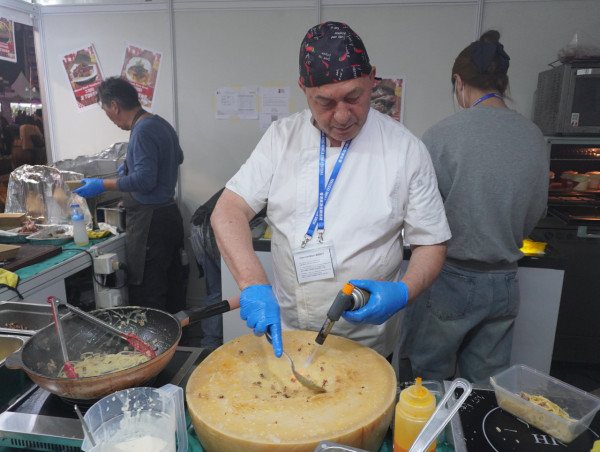 Wine & Dine2025｜記者現場直擊逾12大必食推介! 匯聚過千款環球美酒及米芝蓮美食! 品味通行證優惠／入場門票／開放時間