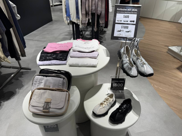 東涌開倉|東薈城名店倉名牌開倉2折起 低至$500入手Vivienne Westwood/Tory Burch/Chloé!