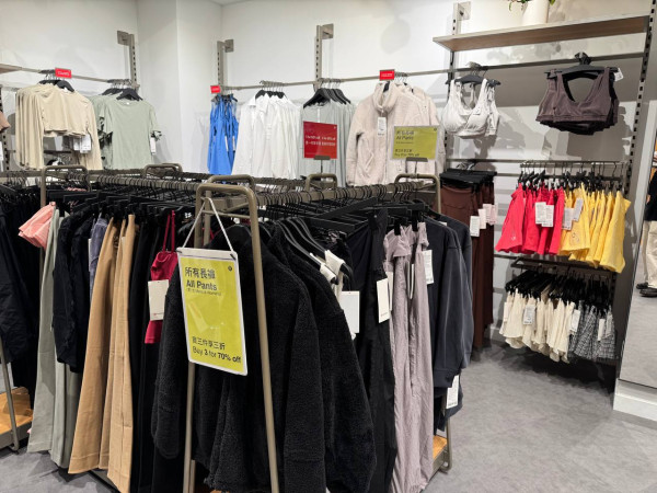 東涌開倉|東薈城名店倉名牌開倉2折起 低至$500入手Vivienne Westwood/Tory Burch/Chloé!