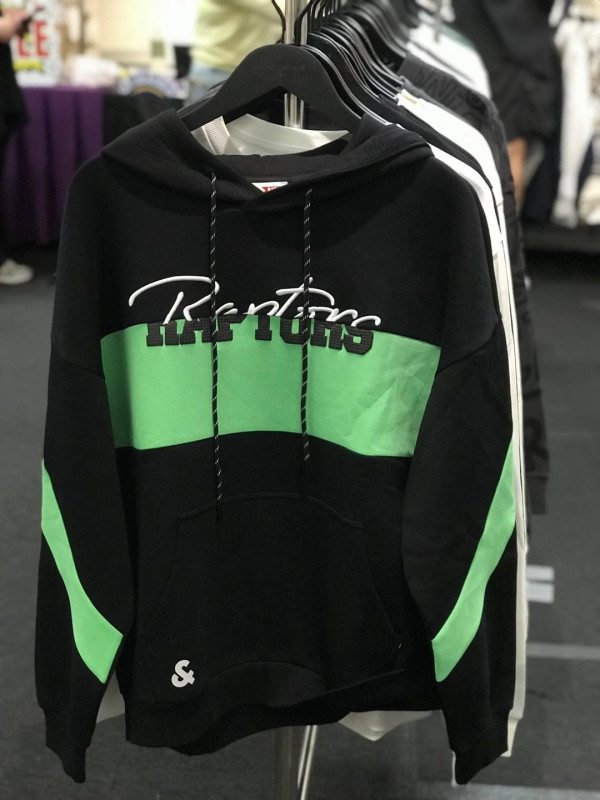 銅鑼灣時代廣場服飾開倉低至一折！$30起bossini/ad-lib/DSQUARED2！PINKO/Marc Jacobs手袋$799起