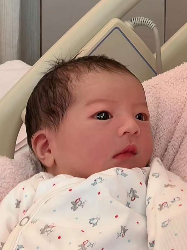 郭富城再做老竇傳豪派5位數手信！方媛住米芝蓮級月子中心酒店級享受 