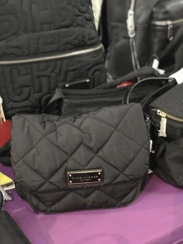 銅鑼灣時代廣場服飾開倉低至一折！$30起bossini/ad-lib/DSQUARED2！PINKO/Marc Jacobs手袋$799起