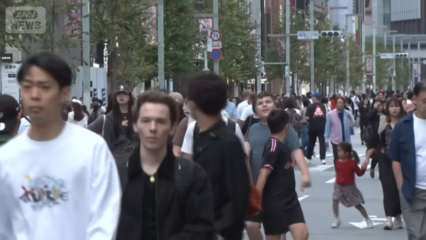 日本自民黨擬議「出國稅」提高三倍 應對旅客過剩及振興地方旅遊