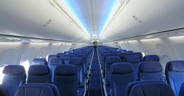 商務或頭等艙機票突然遭降級？ 專家教你三招爭取應有賠償 