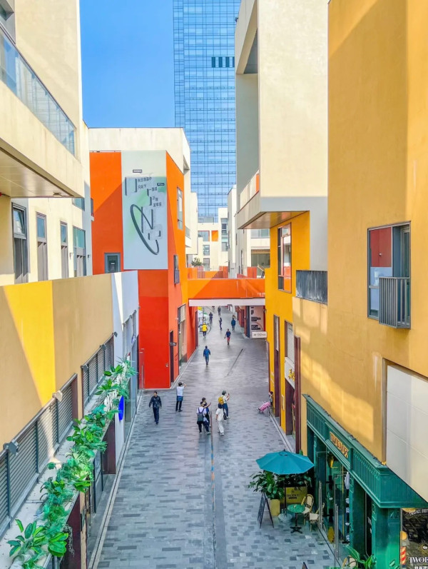 深業上城。圖片來源:小紅書@努力减肥(打工版) 深業上城。圖片來源:小紅書@努力减肥(打工版)