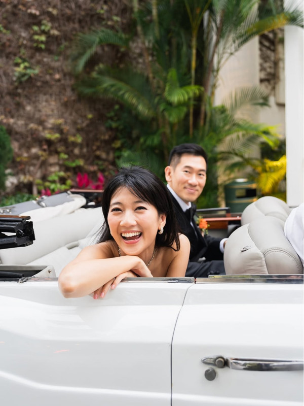 鄭丹瑞大女挺巨肚開產前派對星光熠熠 極致豪宅意外曝光！落地大玻璃巨廳容納17人