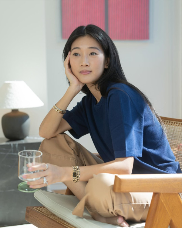 鄭丹瑞大女挺巨肚開產前派對星光熠熠 極致豪宅意外曝光！落地大玻璃巨廳容納17人