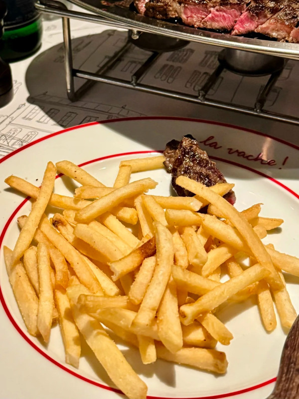 人氣扒房La Vache!中環新店 頂級Prime肉眼牛扒＋任食即炸薯條