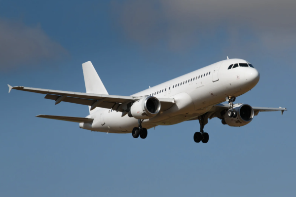 港人花4萬跟內地團遊中亞中伏！90歲伯伯簽「生死狀」同行領隊失蹤團友自救 