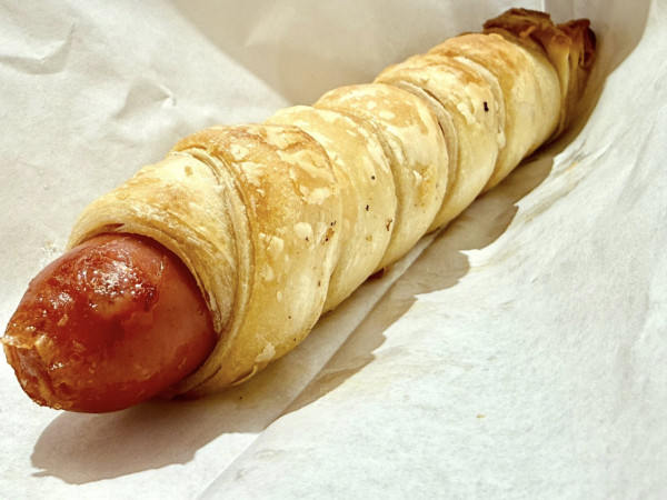 IKEA美食站10月限定新品 分店限定萬聖節木乃伊熱狗／新地杯配手指／墓碑雪糕／嘔心瀝血蛋糕