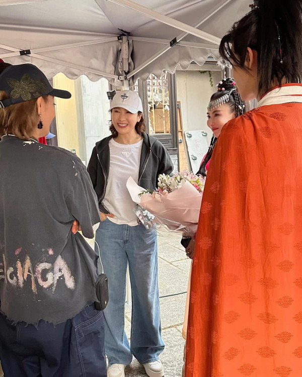 百億視后退出娛樂圈多年突然重返TVB 因一事激罕現身電視城惹復出疑雲?