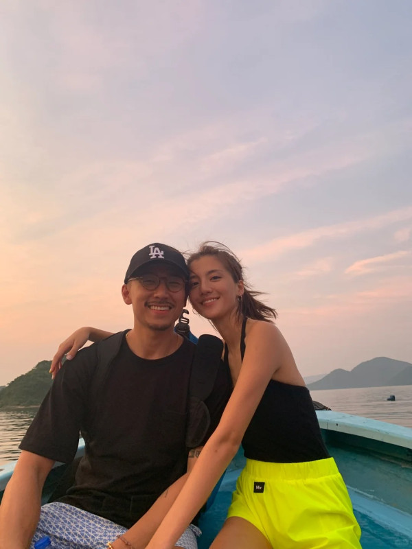 吳千語施伯雄被野生捕獲街頭拍拖 豪門夫妻私下互動曝光真實關係