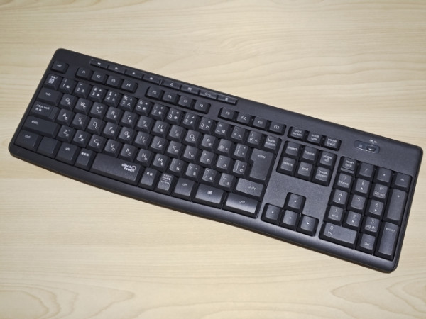 鍵盤冷知識!F鍵、J鍵神秘凸起橫線真實用途曝光?網民:10幾年都冇發現有用