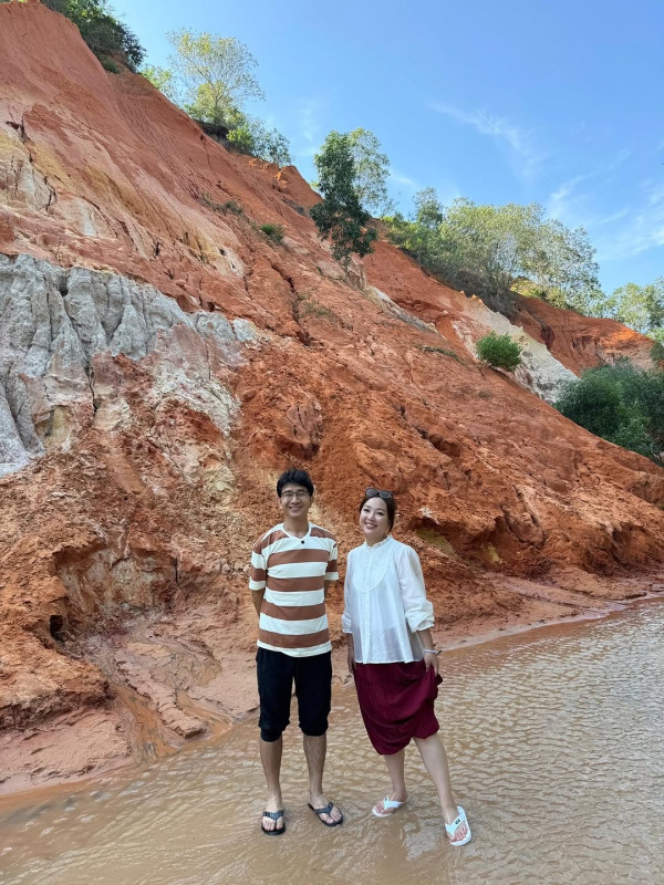 妹姐盧頌恩親爆有拍拖10年圈外男友！罕有剖白感情事坦言已過恨嫁階段