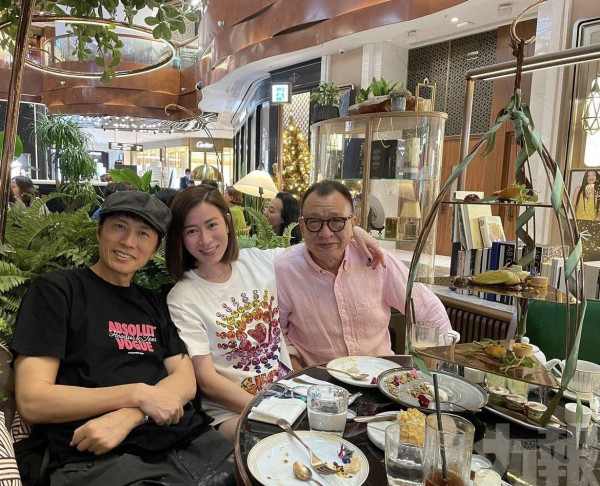 許紹雄佘詩曼關係情同父女早已上契!三度演父女延續戲外 父愛填補童年遺憾
