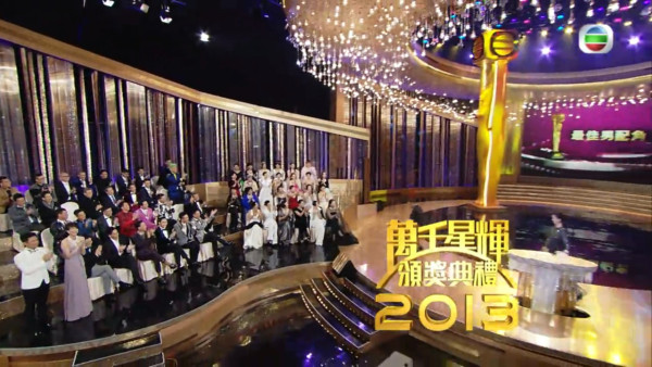 許紹雄好演技連續三年台慶攞獎!12年前台上公開妙回「熄電視」行動贏全場掌聲