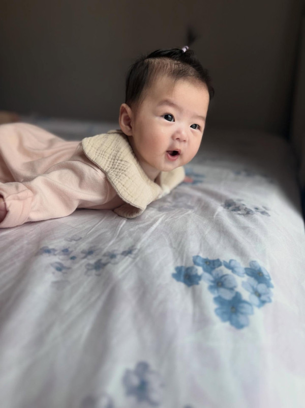 前TVB小花離巢後神隱兩年驚爆生B 無預警報喜IG晒一家三口抱B照