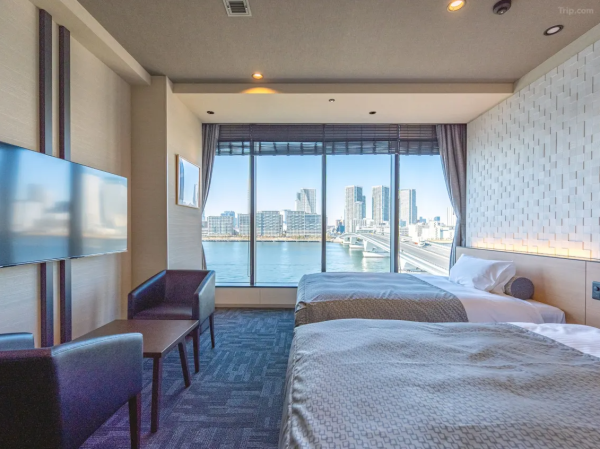 東京豐洲萬葉俱樂部（圖片：trip.com）