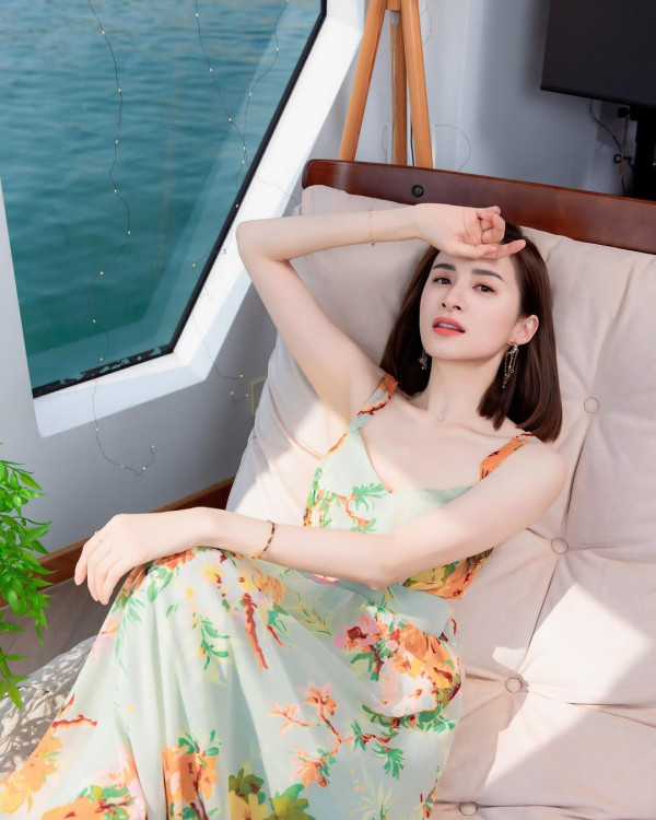 43歲索爆女藝人否認已退出娛樂圈 離巢7年榮升幸福媽媽罕有公開露面