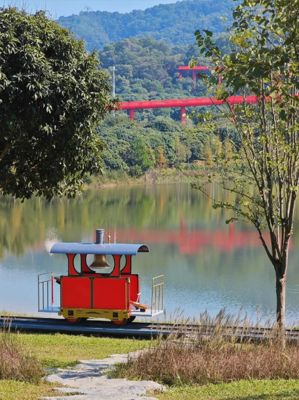虹橋公園。圖片來源︰小紅書@阳光打卡者~妍宝 虹橋公園。圖片來源︰小紅書@阳光打卡者~妍宝