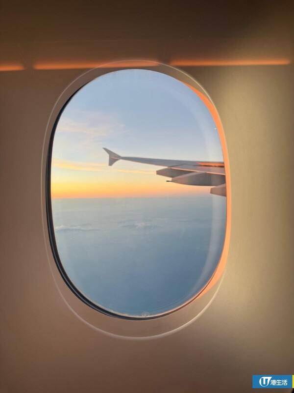 飛機窗戶現「迷你圓孔」有何作用?航空公司揭設計用途:是救命關鍵
