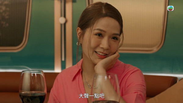 金式森林丨梁敏巧拍劇6年首次演有名字角色 客串「八婆網紅」白鴿眼超搶戲