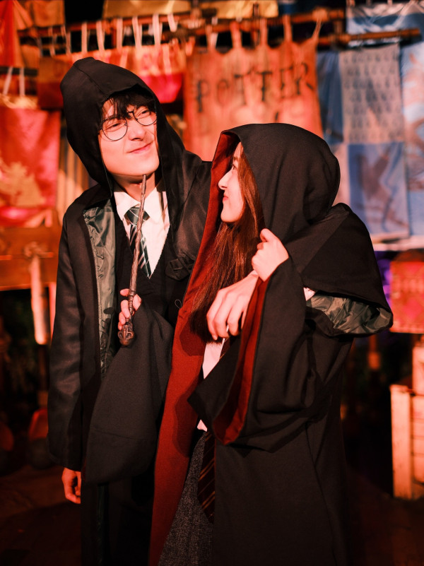 《女神配對》CP蜜遊深圳放閃 大曬雪地自拍照勁sweet 