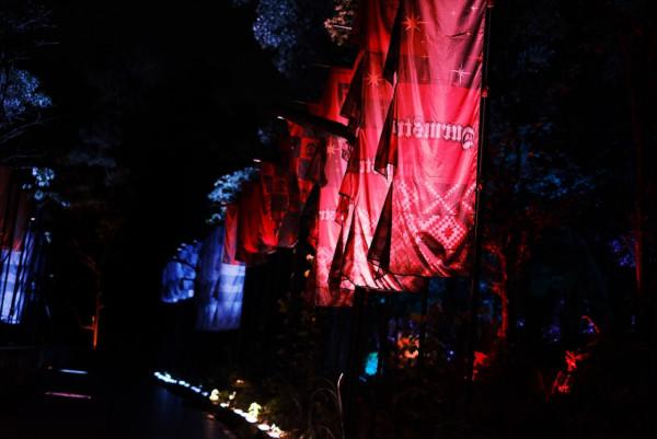 《女神配對》CP蜜遊深圳放閃 大曬雪地自拍照勁sweet 