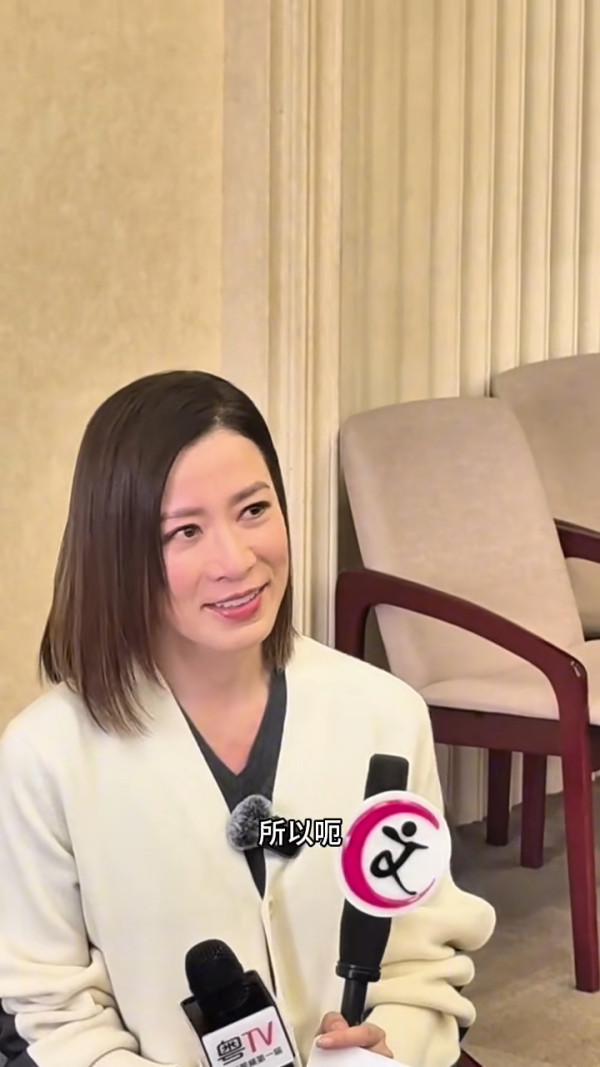 許紹雄離世|佘詩曼強忍悲痛承諾照顧契爺家人 淚訴:我很想你,但我不會再哭了